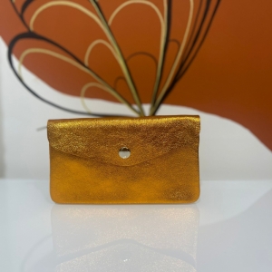  Ocre