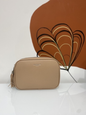  beige taupe