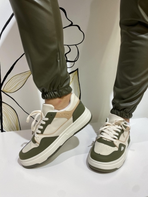  kaki