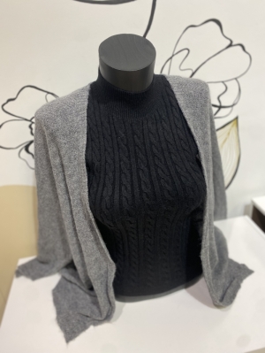  gris foncé
