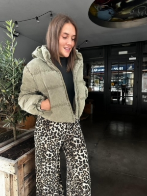  LEOPARD CLAIR