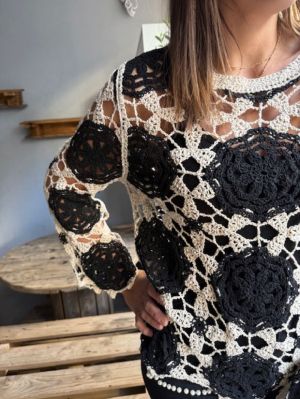  NOIR CROCHET