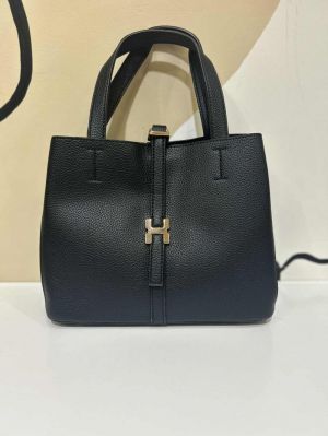  NOIR