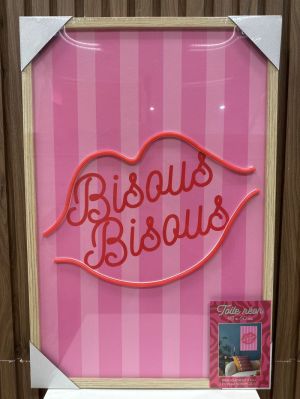  BISOUS BISOUS
